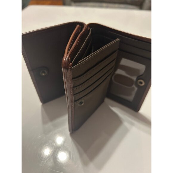 Fossil Genuine Leather - Picture 7 of 10